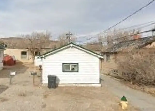 Property at 1213 W Pine St, Rawlins, WY, 82301, 1 bed, 1 bath, [object Object]