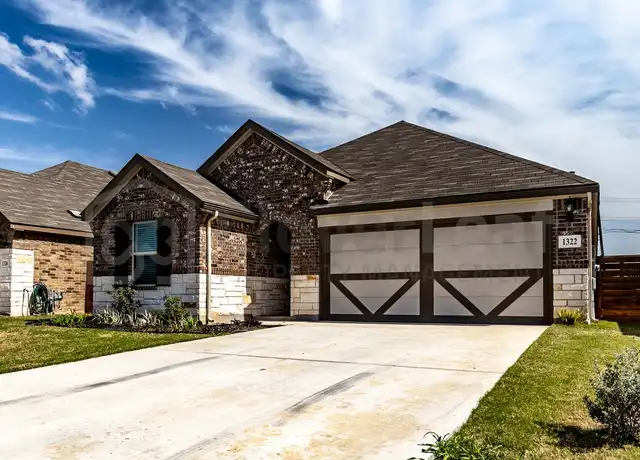 Property at 1322 Cool River Ct, New Braunfels, TX, 78132, 3 beds, 2 baths, [object Object]