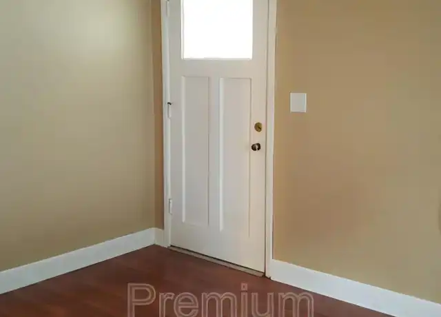 Property at 1860 Wisconsin Ave, Beloit, WI, 53511, 2 beds, 1 bath, [object Object]
