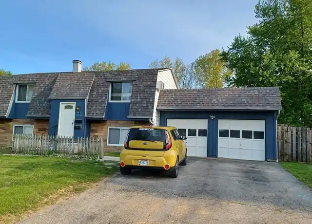 Property at 4500 Washington Square Dr, Austintown, OH, 44515, 2 beds, 1 bath, [object Object]