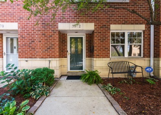 Old Irving Apartments For Rent