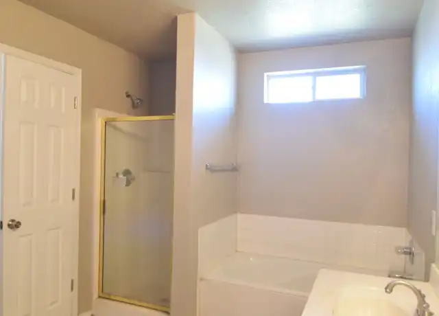 Property at 3301 Driftwood Dr, Killeen, TX, 76549, 4 beds, 2 baths, [object Object]