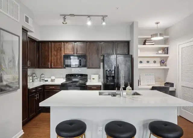 Property at 14807 Woodland Hills Dr Unit B2P5204, Humble, TX, 77396, 2 beds, 2 baths, [object Object]