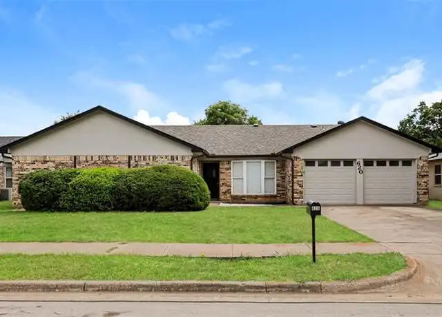 Property at 620 Huntwich Dr, Bedford, TX, 76021, 3 beds, 2.5 baths, [object Object]