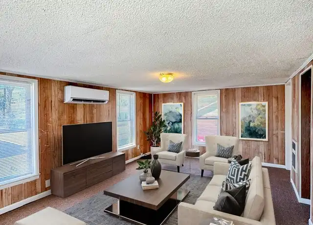 Property at 316 S Chestnut St Unit B, Florence, AL, 35630, 2 beds, 1 bath, [object Object]