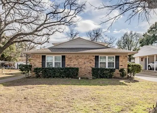 Property at 1522 W Tucker Blvd Unit B, Arlington, TX, 76013, 2 beds, 2.5 baths, [object Object]