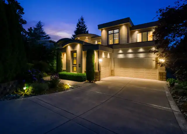 Property at 8131 116th Ave NE, Kirkland, WA, 98033, 4 beds, 2.5 baths, [object Object]