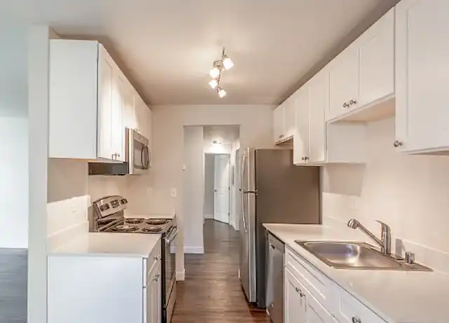Property at Cedar Park Apartments - 4020 Bledsoe Ave, Bremerton, WA, 98310, 1-2 bed, 1-2 bath, [object Object]