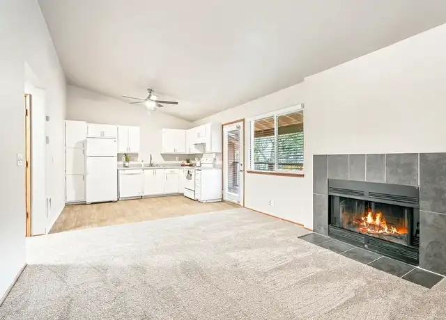 Property at Veri Vancouver - 8011 NE Fourth Plain Blvd, Vancouver, WA, 98662, 1 bed, 1 bath, [object Object]