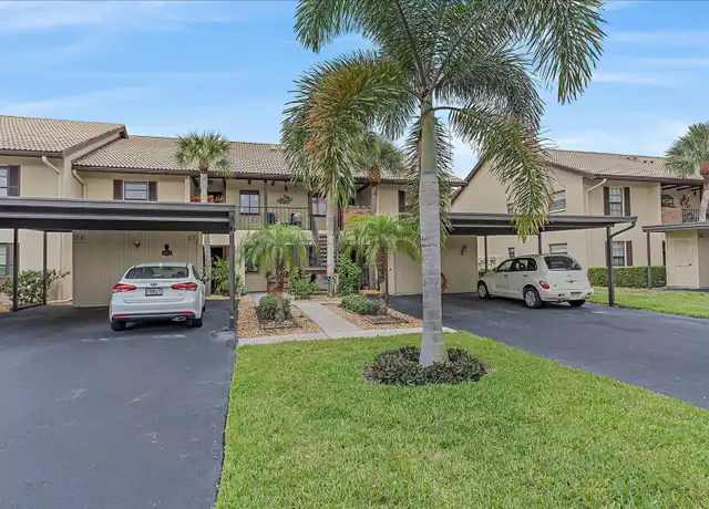 Property at 320 Mission Trl N Unit B, Venice, FL, 34285, 2 beds, 2 baths, [object Object]