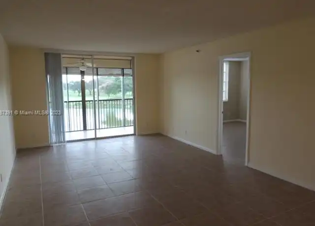 Property at 3001 W Rolling Hills Cir, Davie, FL, 33328, 2 beds, 2 baths, [object Object]