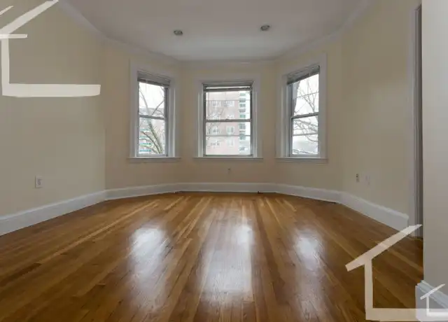 Property at 73 Thatcher St, Brookline, MA, 02446, 4 beds, 2 baths, [object Object]