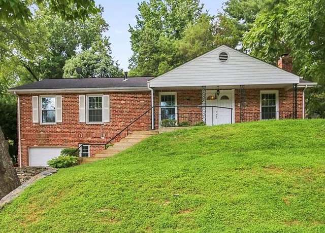 Photo of 11834 Goya Dr, Potomac, MD 20854