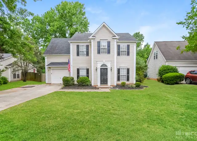 Property at 5139 Timbertop Ln, Charlotte, NC, 28215, 3 beds, 2.5 baths, [object Object]