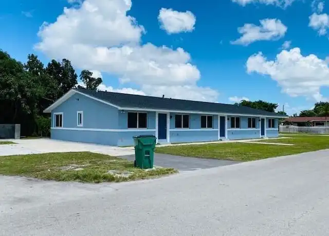 Property at 275 Sabur Ln Unit 2, Opa-locka, FL, 33054, 3 beds, 2 baths, [object Object]
