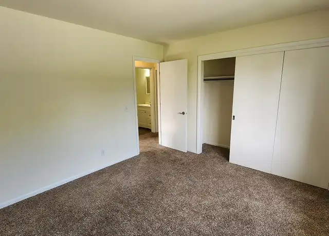 Property at 1008 Pope St, Lake Mills, WI, 53551, 2 beds, 1 bath, [object Object]