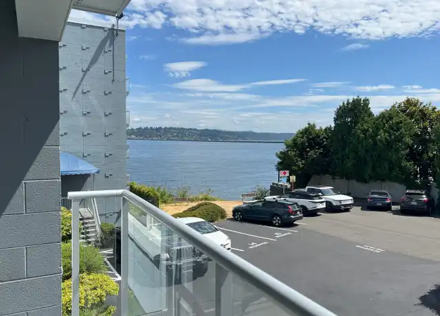 Property at 720 Lakeside Ave S #204, Seattle, WA, 98144, 1 bed, 1 bath, [object Object]