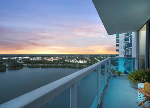 Property at 2641 N Flamingo Rd Unit 1902, Plantation, FL, 33323, 1 bed, 2 baths, [object Object]