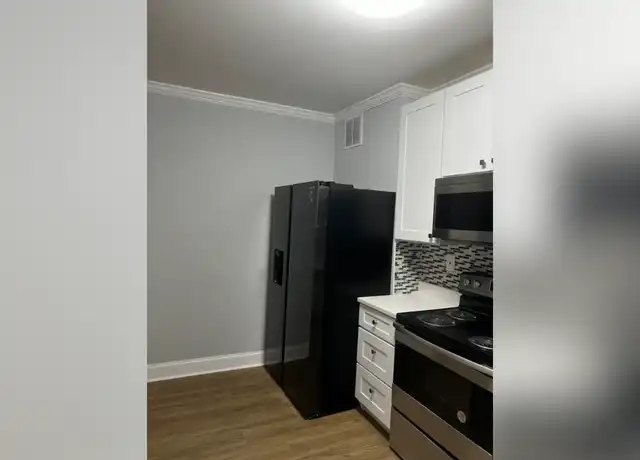 Property at 2406 Wilkens Ave Unit 4, Baltimore, MD, 21223, 1 bed, 1 bath, [object Object]