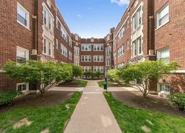 Property at The Edgewater Gardens South - 6035 N Winthrop Ave, Chicago, IL, 60660, 1-2 bed, 1-2 bath, [object Object]