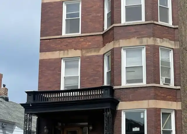 Property at 7817 S South Shore Dr Unit 2R, Chicago, IL, 60649, 2 beds, 1 bath, [object Object]