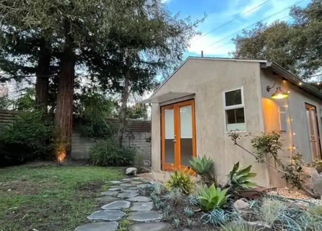Property at 2401 32nd St, Santa Monica, CA, 90405, 1 bed, 1 bath, [object Object]