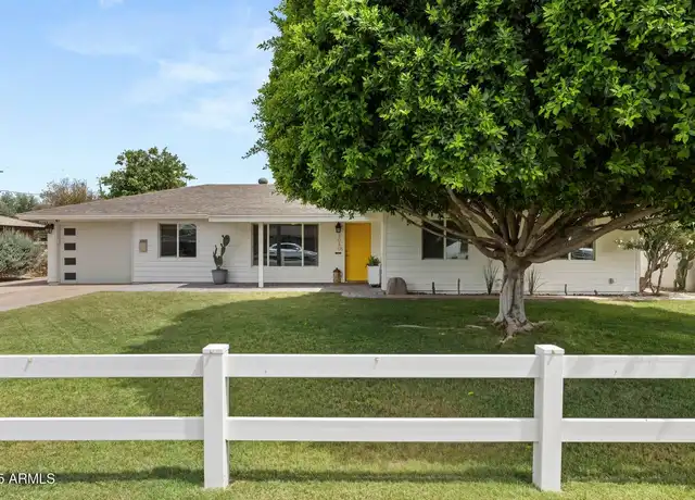 Property at 3040 E Glenrosa Ave, Phoenix, AZ, 85016, 3 beds, 3 baths, [object Object]
