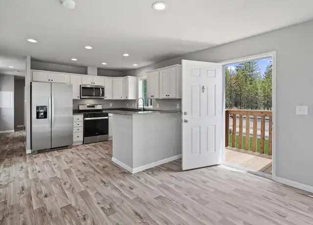 Property at 52663 Drafter Rd Unit 2, La Pine, OR, 97739, 2 beds, 1 bath, [object Object]
