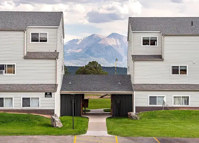 Property at Auburn Ridge Apartments - 228 Auburn Ridge Ln, Glenwood Springs, CO, 81601, 1-3 bed, 1 bath, [object Object]