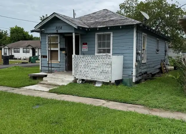 Property at 2238 Hutton St, Houston, TX, 77026, 2 beds, 1 bath, [object Object]
