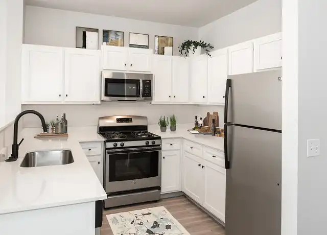 Property at 9Ten North by Trion Living - 910 N Harbour Dr, Portland, OR, 97217, 2 beds, 2 baths, [object Object]