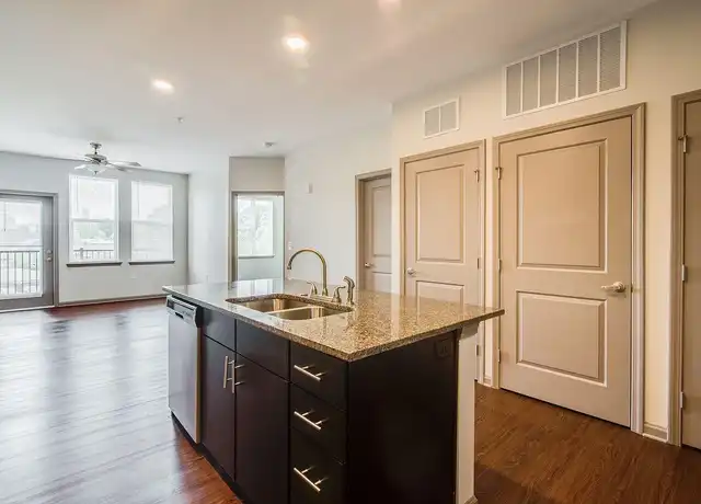 Property at Marvel Apartments - 1925 Central Ave, Charlotte, NC, 28205, 1 bed, 1 bath, [object Object]