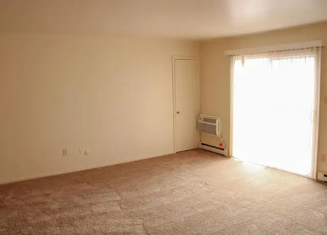 Property at Arbor Village - 652 W Montgomery St, Allentown, PA, 18103, 1 bed, 1 bath, [object Object]
