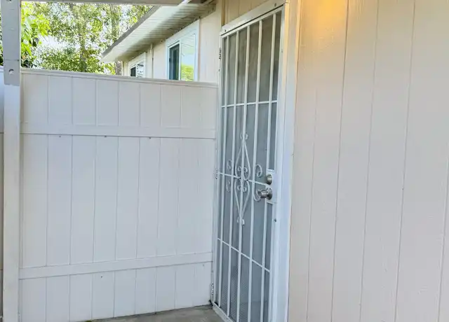 Property at 19956 Welby Way Unit 2, Winnetka, CA, 91306, 1 bed, 1 bath, [object Object]