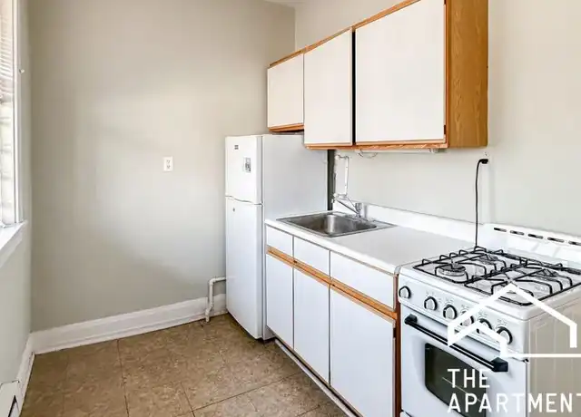 Property at 2892 N Clark St, Chicago, IL, 60657, 0 beds, 1 bath, [object Object]