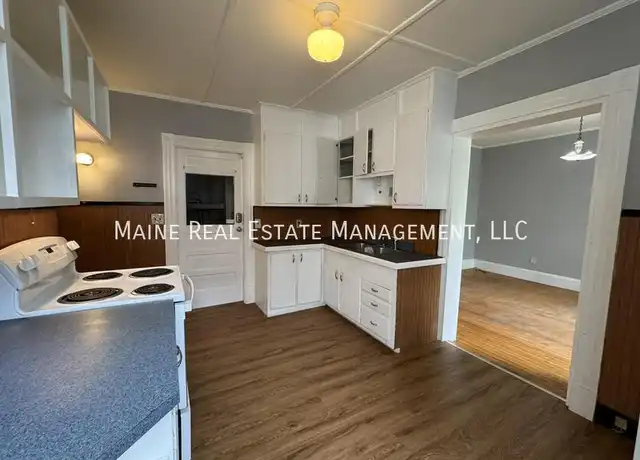 Property at 9 Summer St Unit 3, Waterville, ME, 04901, 2 beds, 1 bath, [object Object]