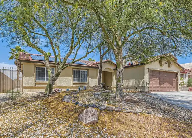 Property at 924 Clubview Dr, Henderson, NV, 89015, 3 beds, 2 baths, [object Object]