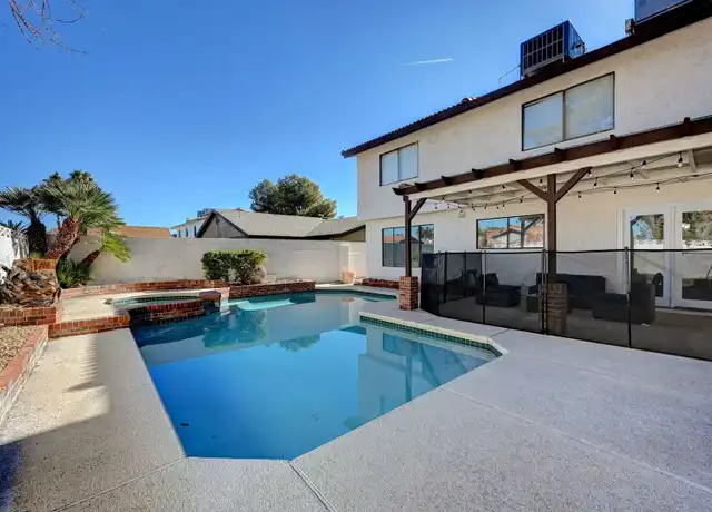 Property at 2247 Marlboro Dr, Henderson, NV, 89014, 4 beds, 2.5 baths, [object Object]