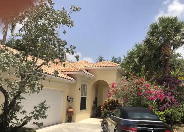 Property at 4601 Hammock Cir, Delray Beach, FL, 33445, 3 beds, 2 baths, [object Object]