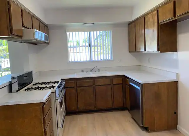 Property at 8828 N Bank Dr Unit 8828, Ventura, CA, 93004, 2 beds, 2 baths, [object Object]