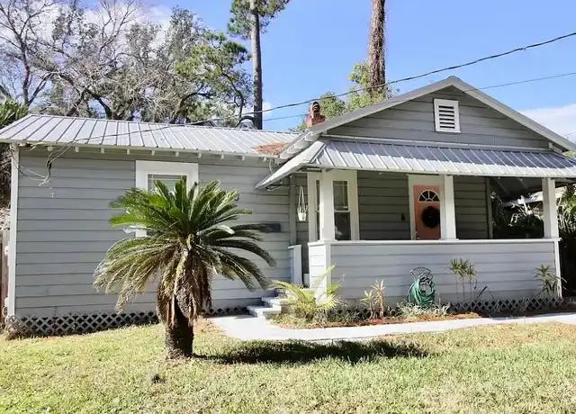 Property at 1810 Thacker Ave, Jacksonville, FL, 32207, 2 beds, 1 bath, [object Object]