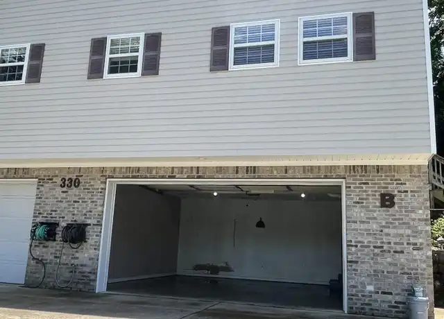 Property at 330 Thompson St Unit B, Chattanooga, TN, 37405, 2 beds, 2 baths, [object Object]