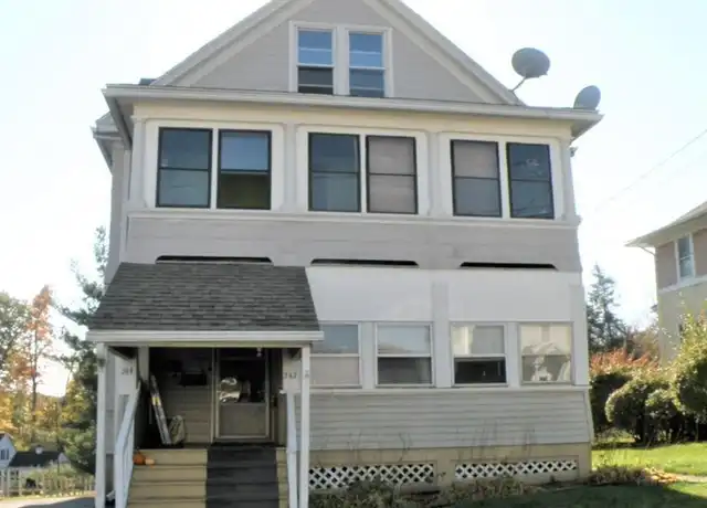 Property at 242 High St, Bristol, CT, 06010, 2 beds, 1 bath, [object Object]