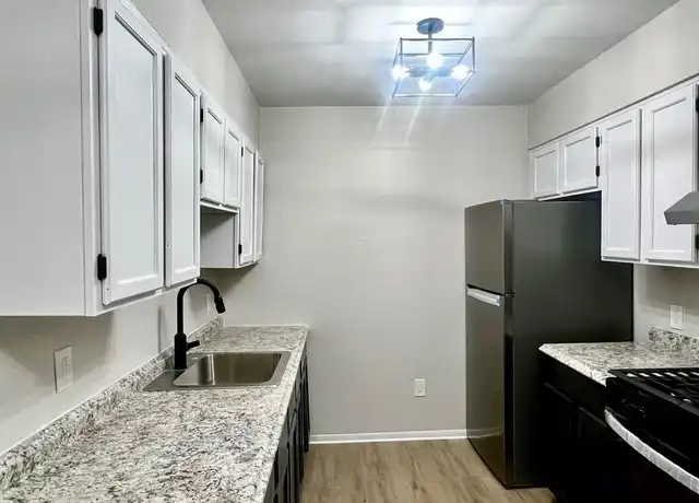 Property at 13 Cole St Unit A14, Port Jervis, NY, 12771, 1 bed, 1 bath, [object Object]