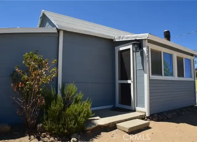 Property at 3207 Sunnyslope Rd, Pinon Hills, CA, 92372, 2 beds, 1 bath, [object Object]