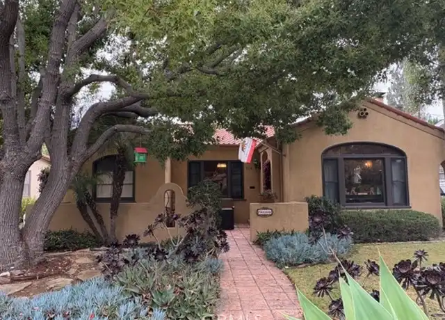Property at 904 N Olive St, Santa Ana, CA, 92703, 3 beds, 2 baths, [object Object]