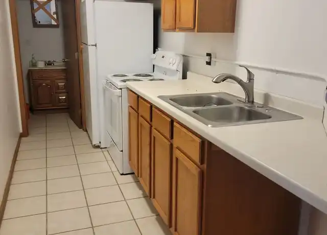 Property at 710 Laurel St Unit 3, Brainerd, MN, 56401, 1 bed, 1 bath, [object Object]