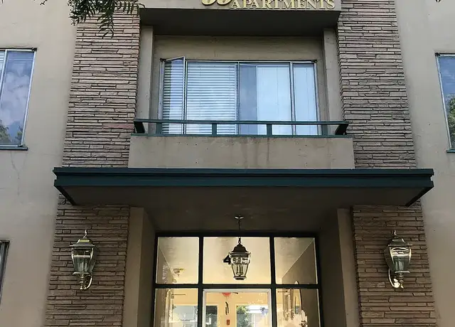 Photo of 405 S 4th St, San Jose, CA 95112