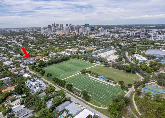 Property at 609 NE 13th Ave #303, Fort Lauderdale, FL, 33304, 1 bed, 1 bath, [object Object]