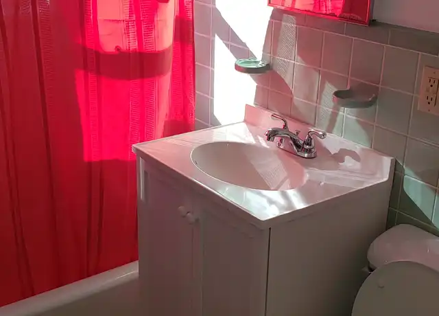 Property at 1027 Chestnut St Unit 5, Port Huron, MI, 48060, 2 beds, 1 bath, [object Object]